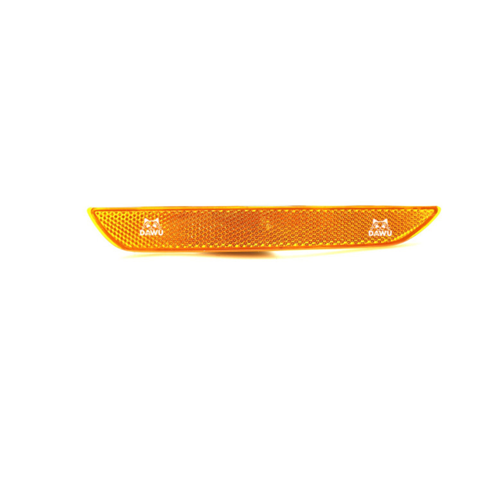 FR3Z-15A201-B LH
FR3Z-15A101-B RH Rear Bumper Side Reflector for Ford mustang Parts Ford mustang 2018 Accessories DFM02014
